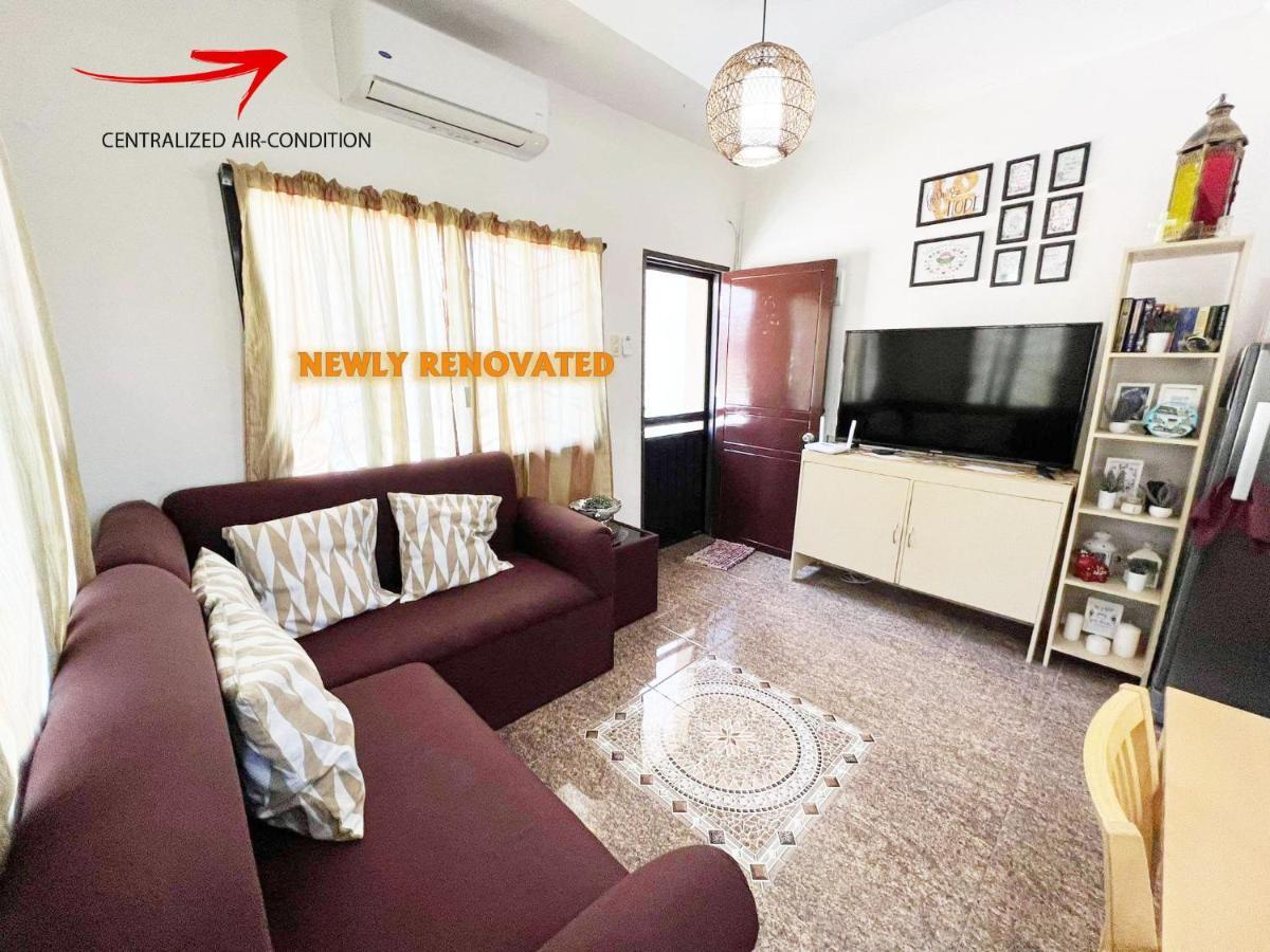 Beach Resorts Walking Distance To The Town House Davao City Екстериор снимка